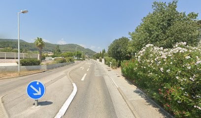 Capstore, Concessionnaire Automobile à La Garde