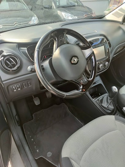 SOCIETE GARAGE FRANCZAK ET FILS - Renault, Concessionnaire Automobile à Lectoure