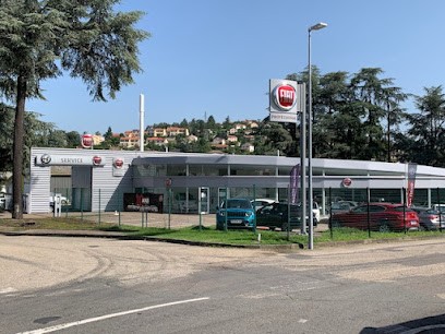 Fiat Autovista, Concessionnaire Automobile à L'Horme