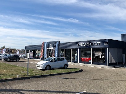 PEUGEOT CAR Avenue Sarreguemines, Concessionnaire Automobile à Sarreguemines