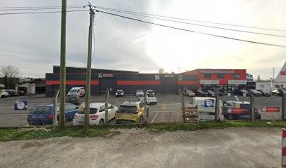 NISSAN GARAGE LE SANTENY - SERVON, Concessionnaire Automobile à Servon