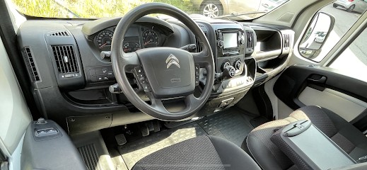 AUTO UTILITAIRE PLUS, Concessionnaire Automobile à Saint-Pierre-de-Chandieu