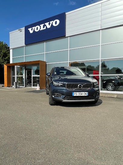 VOLVO LAVAL DEFRANCE AUTOMOBILES - CAR LOVERS, Concessionnaire Automobile à Saint-Berthevin