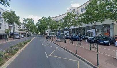 Volkswagen Utilitaires Rueil-Malmaison - CAR LOVERS, Concessionnaire Automobile à Rueil-Malmaison