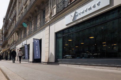 VinFast Paris Raspail Showroom, Concessionnaire Automobile à Paris 07