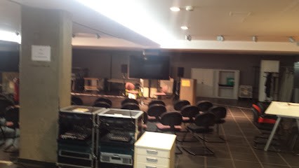 Renault Paris République, Concessionnaire Automobile à Paris 11