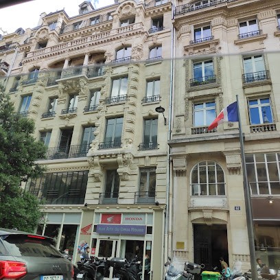 AUX ARTS DU DEUX ROUES HONDA, Concessionnaire Automobile à Paris 03
