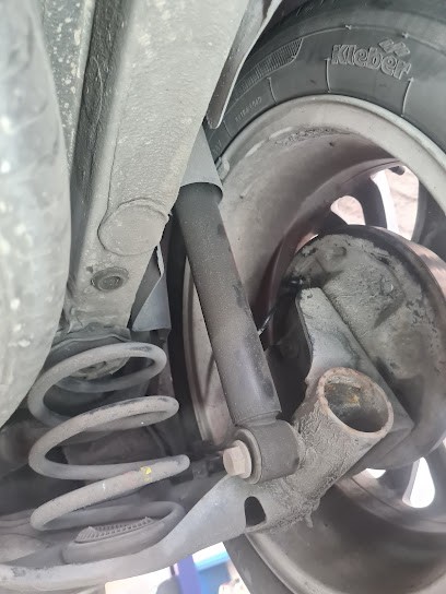 SARL FRIAS RENAULT, Concessionnaire Automobile à Brunoy