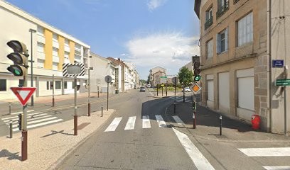 Clinique Centre Automobile, Concessionnaire Automobile au Chambon-Feugerolles