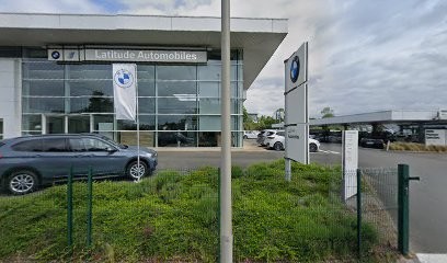 MINI At LATITUDE AUTOMOBILES, Concessionnaire Automobile à Quimper