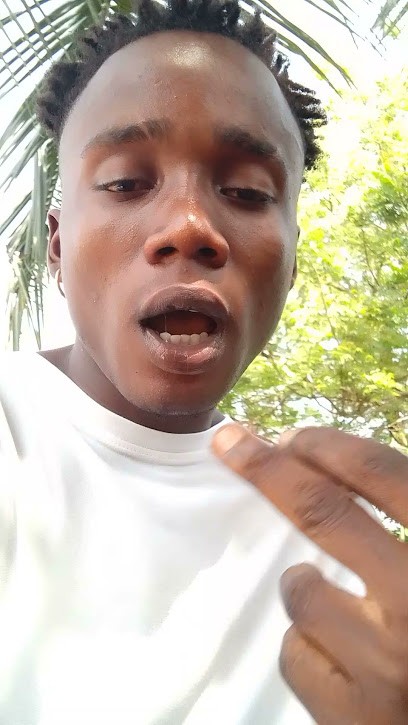 Luxury Suncoo, Concessionnaire Automobile à Paris 06