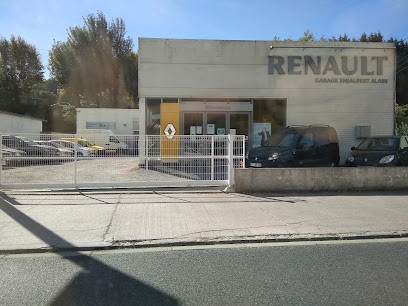 Renault at GARAGE ENJALBERT, Concessionnaire Automobile à Labastide-Rouairoux