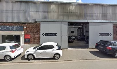 Jaguar At LAVOISIER BODYWORK, Concessionnaire Automobile à La Madeleine