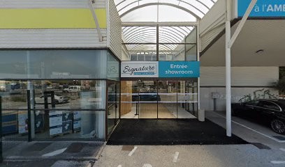 AA83, Concessionnaire Automobile à La Garde