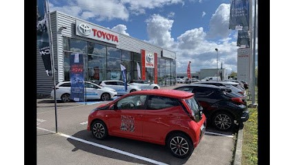 Toyota-STA 45, Concessionnaire Automobile à Villemandeur