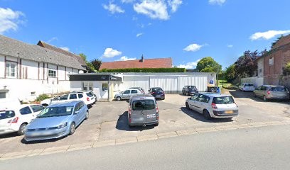 EURL M. PRIEUR Dacia, Concessionnaire Automobile à Saint-Vaast-d'Équiqueville