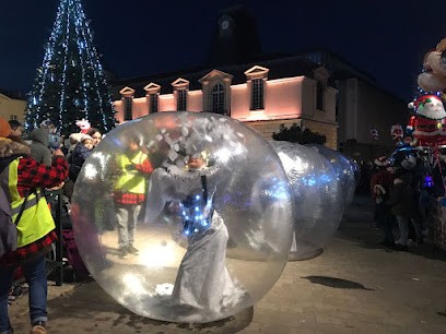 Clamart, Concessionnaire Automobile à Paris 16