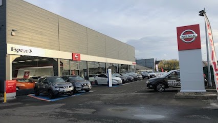 Nissan Laval Espace 3, Concessionnaire Automobile à Laval