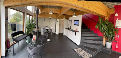 Presticar France, Concessionnaire Automobile à Éragny