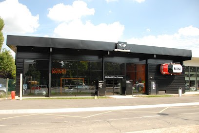 MINI NEUBAUER LE CHESNAY/PARLY II, Concessionnaire Automobile au Chesnay