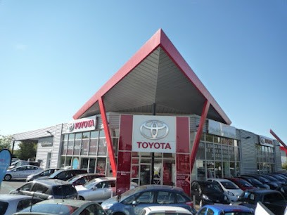 Toyota - RN6 Automobile - Melun, Concessionnaire Automobile à Vert-Saint-Denis
