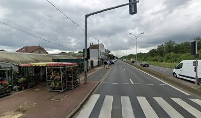 GARAGE DE LA PYRAMIDE - Ford, Concessionnaire Automobile à Brunoy