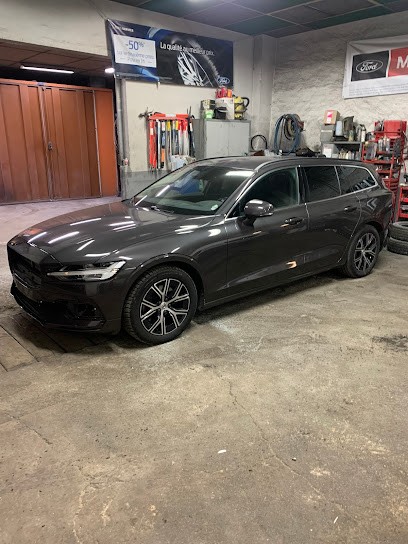 GARAGE RF La COTE FORD, Concessionnaire Automobile à Saint-Laurent-de-Mure