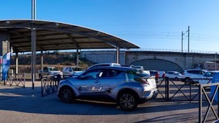 Toyota - VDA - Arles, Concessionnaire Automobile à Arles