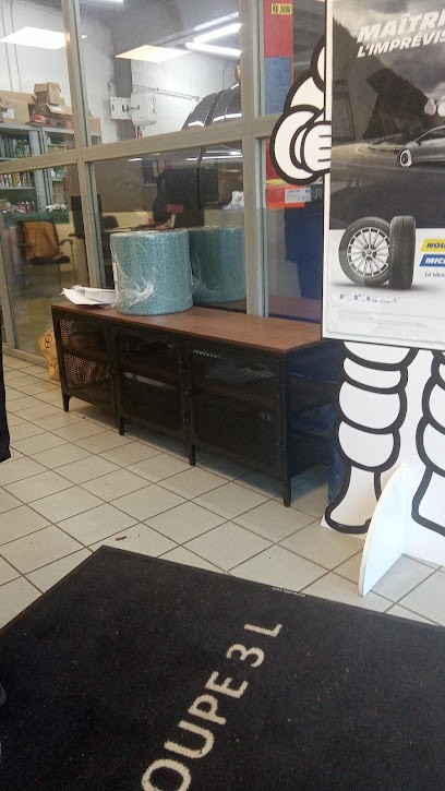 GARAGE GEORGE V., Concessionnaire Automobile à Eaubonne