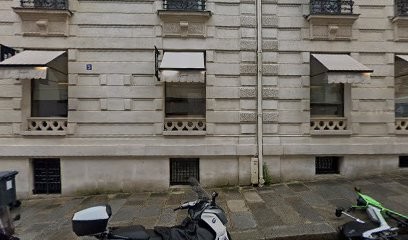 Club Auto CoopMinefi, Concessionnaire Automobile à Paris 08