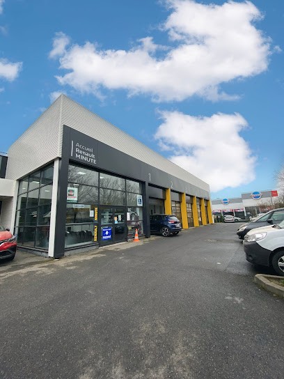 Renault Noisy-le-Grand Arcades Des Nations - Groupe Sofibrie, Concessionnaire Automobile à Noisy-le-Grand