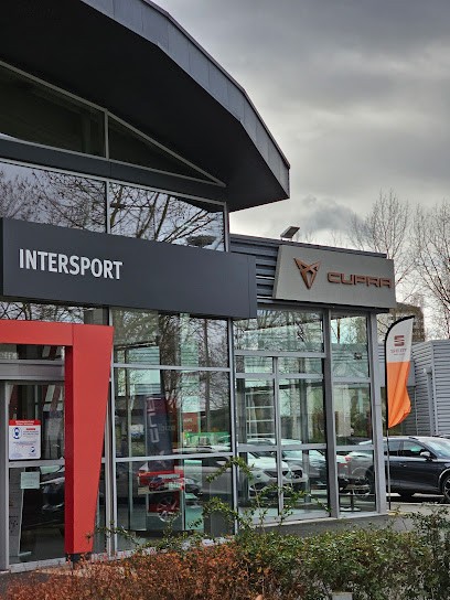 Garage Intersport VAG, Concessionnaire Automobile à Saint-Avertin