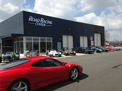 Road Racing Center LOTUS Pau, Concessionnaire Automobile à Serres-Castet