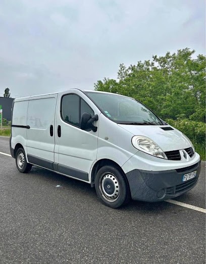 Attraversiamo Auto, Concessionnaire Automobile à Nantes