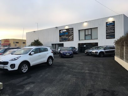 E&R Modern Cars, Concessionnaire Automobile à Lherm