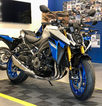 Suzuki Moto - Couleurs Moto 26 - Montelimar, Concessionnaire Automobile à Montélimar
