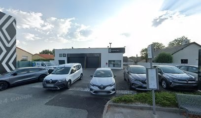 AUTOMOBILES EVRE ET LOIRE ST LEGER Renault, Concessionnaire Automobile à Saint-Léger-sous-Cholet