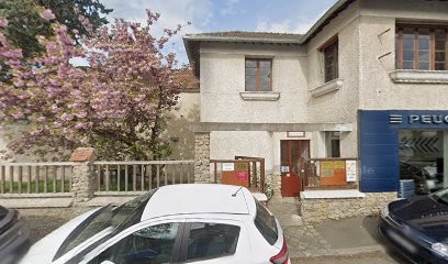 GARAGE DU GRAND CEDRE- PEUGEOT, Concessionnaire Automobile à Montfort-l'Amaury