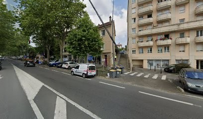 Redpark Online, Concessionnaire Automobile à Chaville