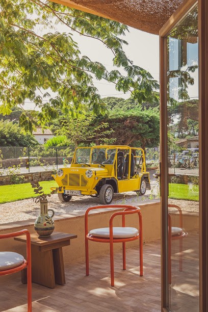 Casa Moke, Concessionnaire Automobile à Saint-Tropez