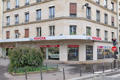 Toyota Paris Rive Gauche - Groupe Autosphere, Concessionnaire Automobile à Paris 05