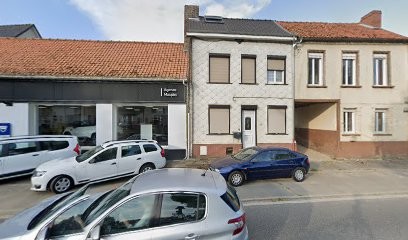 GARAGE ARMAND MAUPIN Dacia, Concessionnaire Automobile à Vignacourt