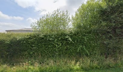 GARAGE COURNEZ SARL Dacia, Concessionnaire Automobile au Bourgneuf-la-Forêt