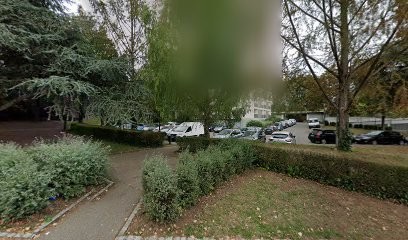 Univers Auto Moto, Concessionnaire Automobile à Mulhouse