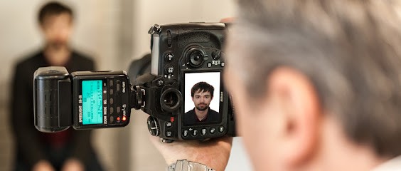 Export Ornano 22, Concessionnaire Automobile à Paris 18