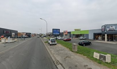 Auto Centre Distribution Rochelais, Concessionnaire Automobile à Angoulins
