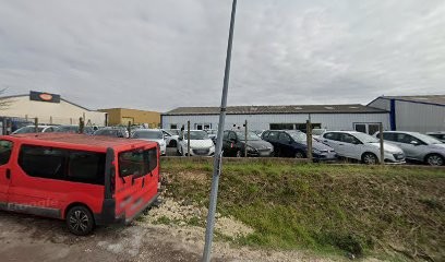 Feeling Autos Motors, Concessionnaire Automobile à Saintes
