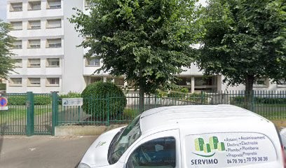 Jouili Sghaier, Concessionnaire Automobile à Vénissieux