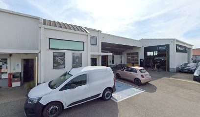 Renault At GARAGE LAAS, Concessionnaire Automobile à Kilstett