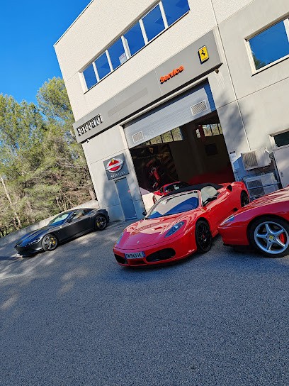 SF Côte D'Azur - Ferrari Cannes Service, Concessionnaire Automobile à Mouans-Sartoux